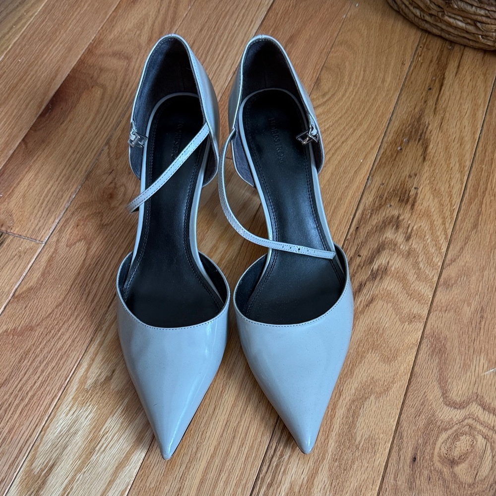 Nordstrom Gray Pointed Toe Heels